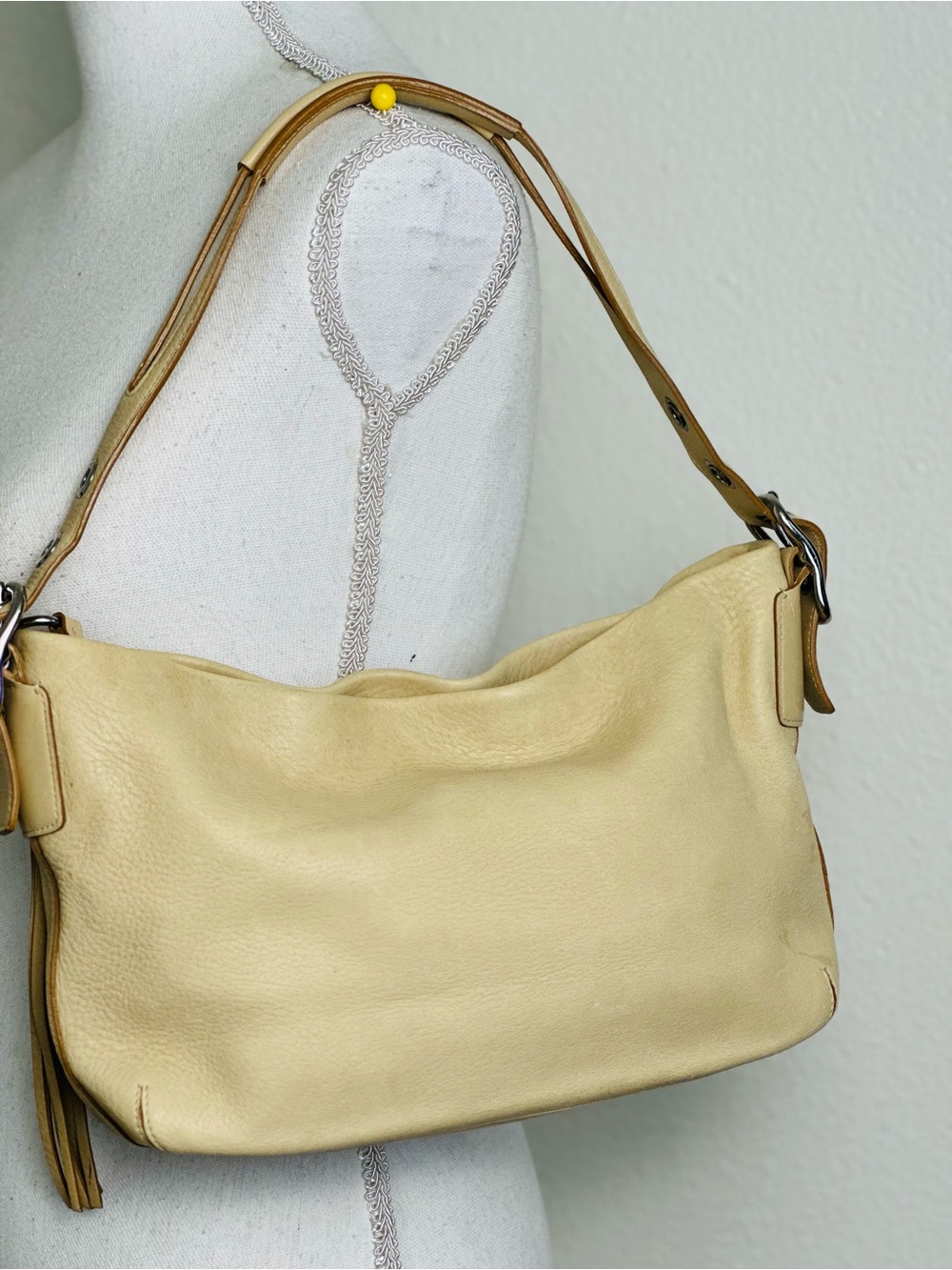 Vintage Coach Hobo Pebbled Leather Shoulder Bag - Picture 2 of 9